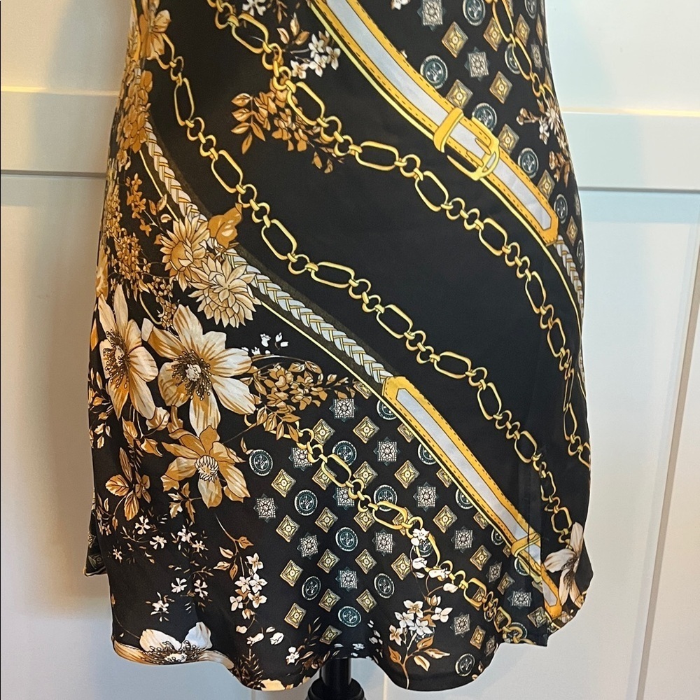 Princess Polly Black and Gold Mini Dress Size 2 - Picture 4 of 7